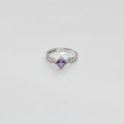 Amethyst Square Ring (5*5mm)