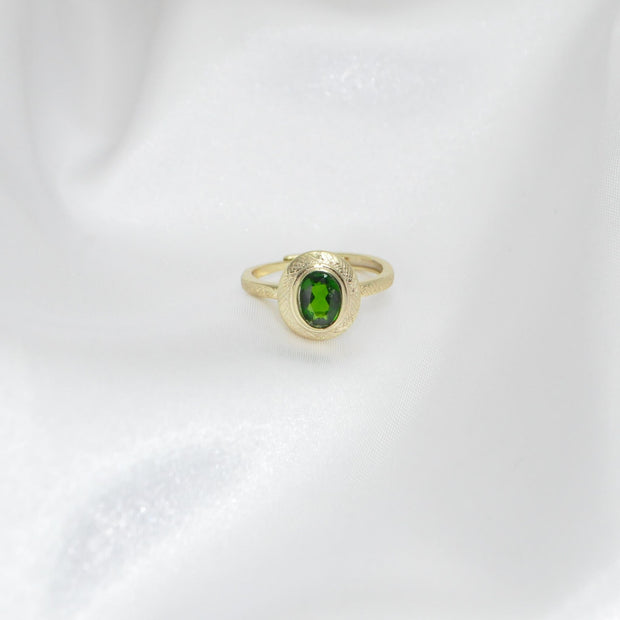 Diopside ring