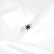 Garnet square ring